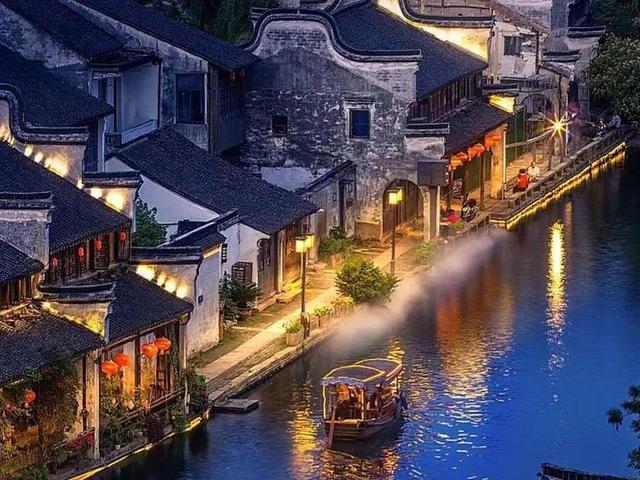 现在做什么行业又体面又挣钱?-机智问答网页,智能解答你的各种疑问